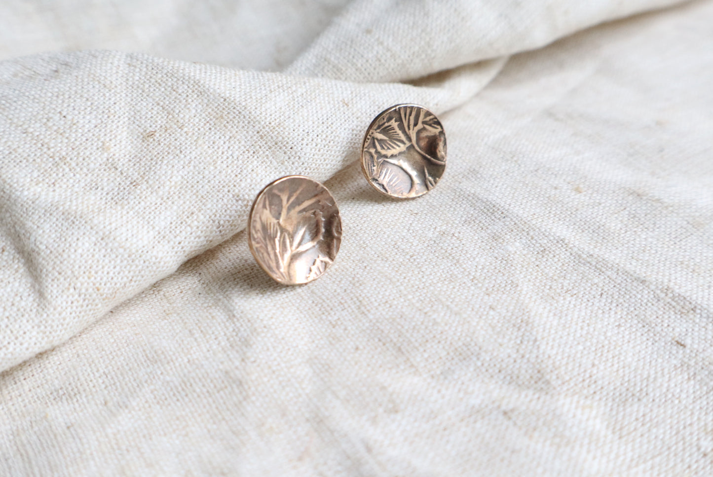 cove earrings - bronze