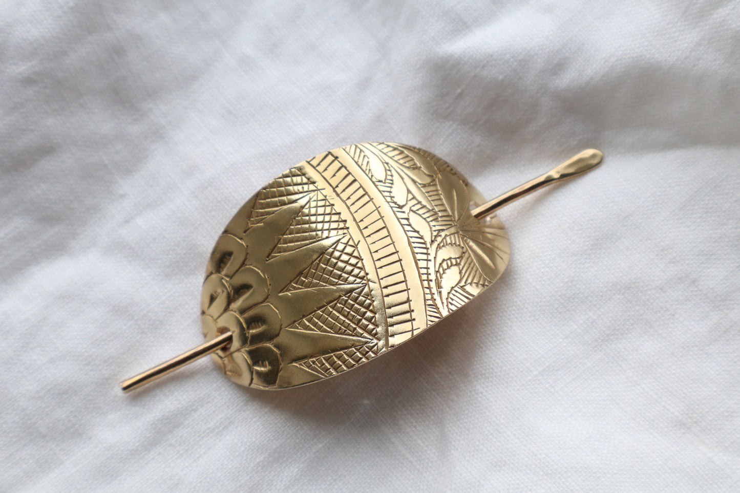 Folk hair slide
