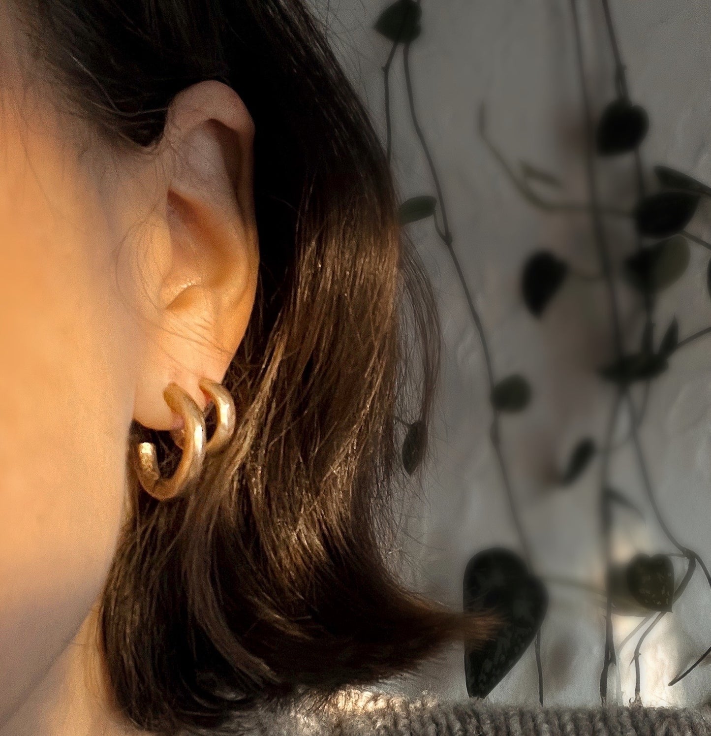 Jane earrings in bronze - medium
