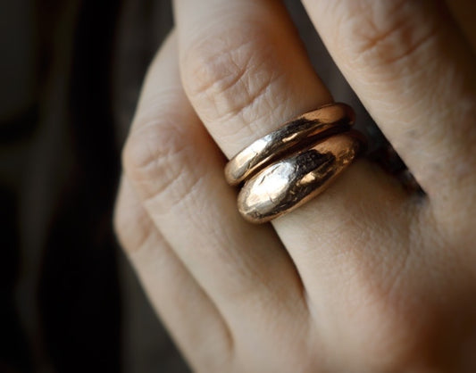Jane Rings in bronze - thin and thick
