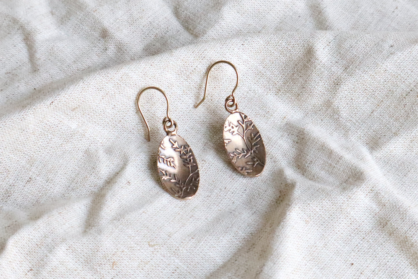Petal earrings ~bronze~