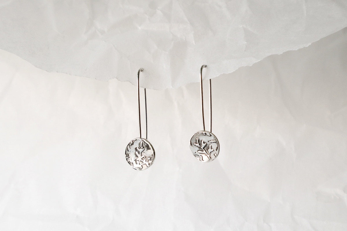 Dot threader earrings in sterling silver
