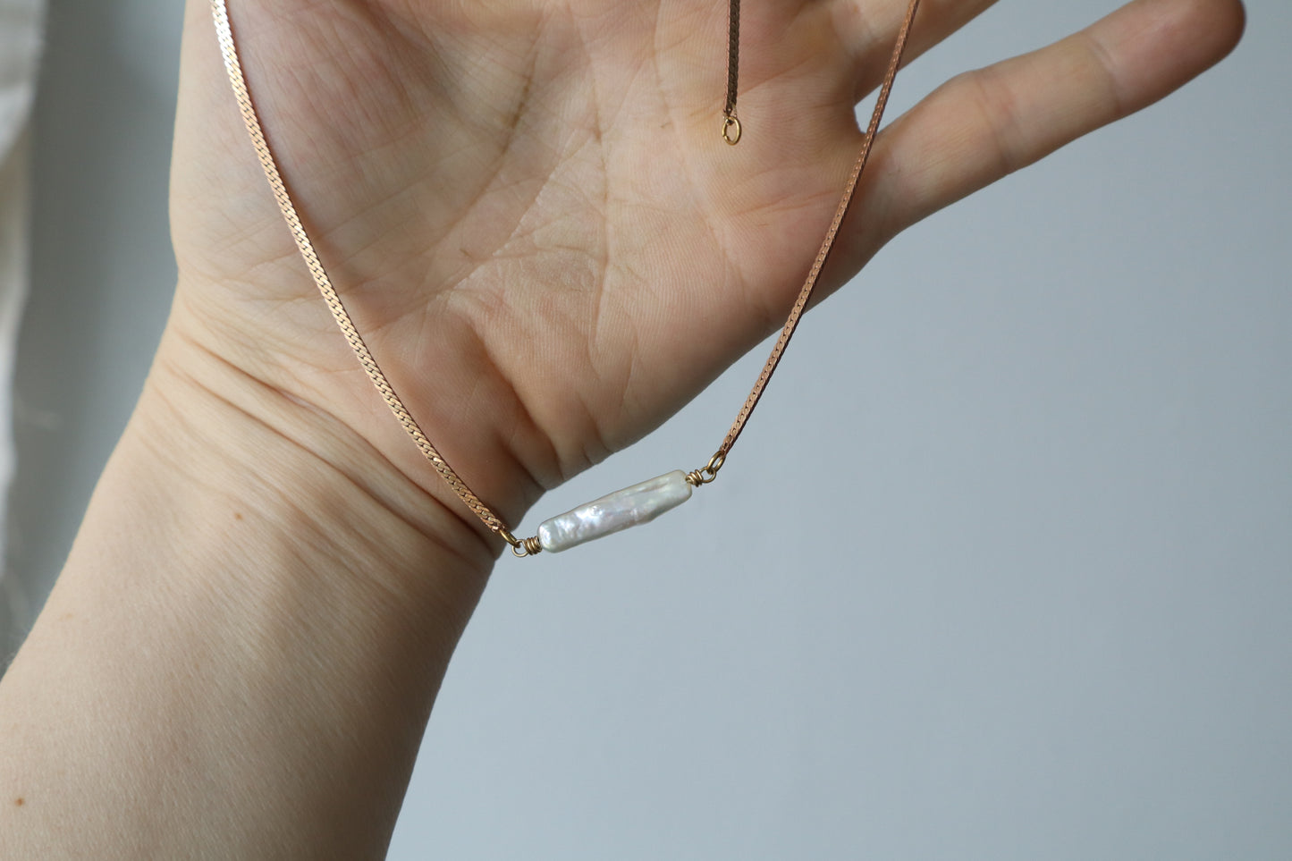 drift pearl necklace