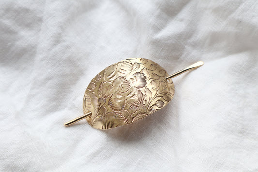 Folk hair slide