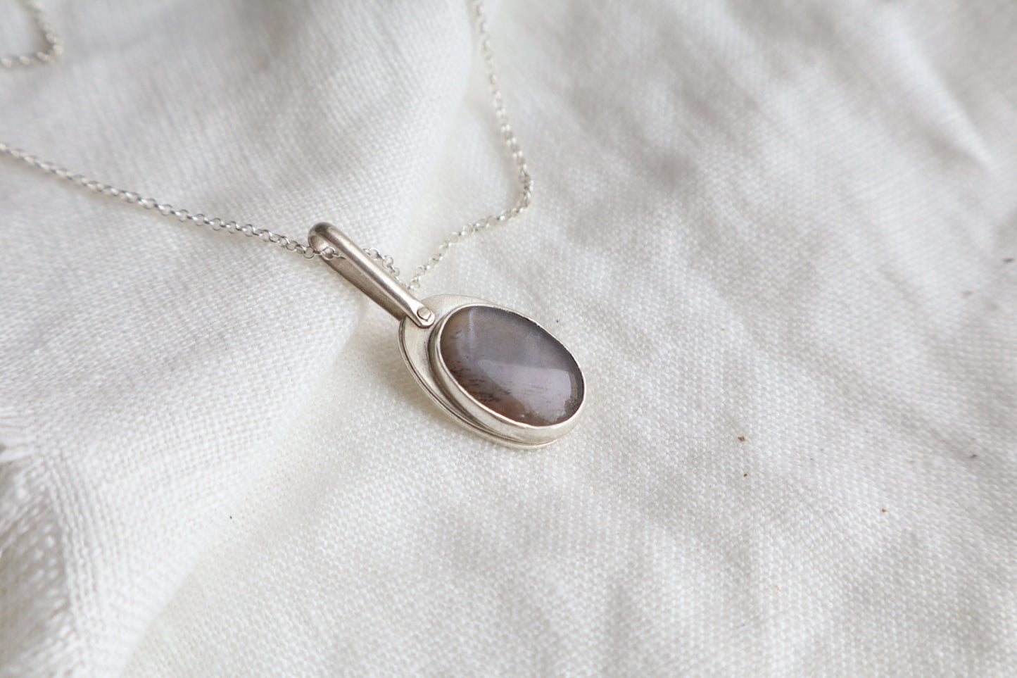 Vale locket necklace