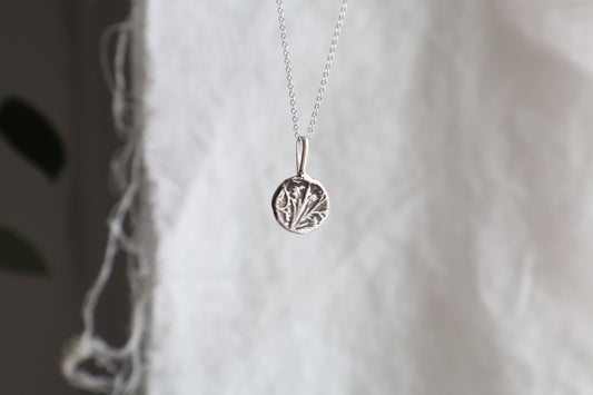 Reverie pendant - leaf