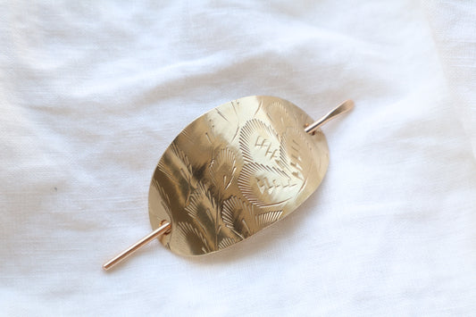 Folk hair slide