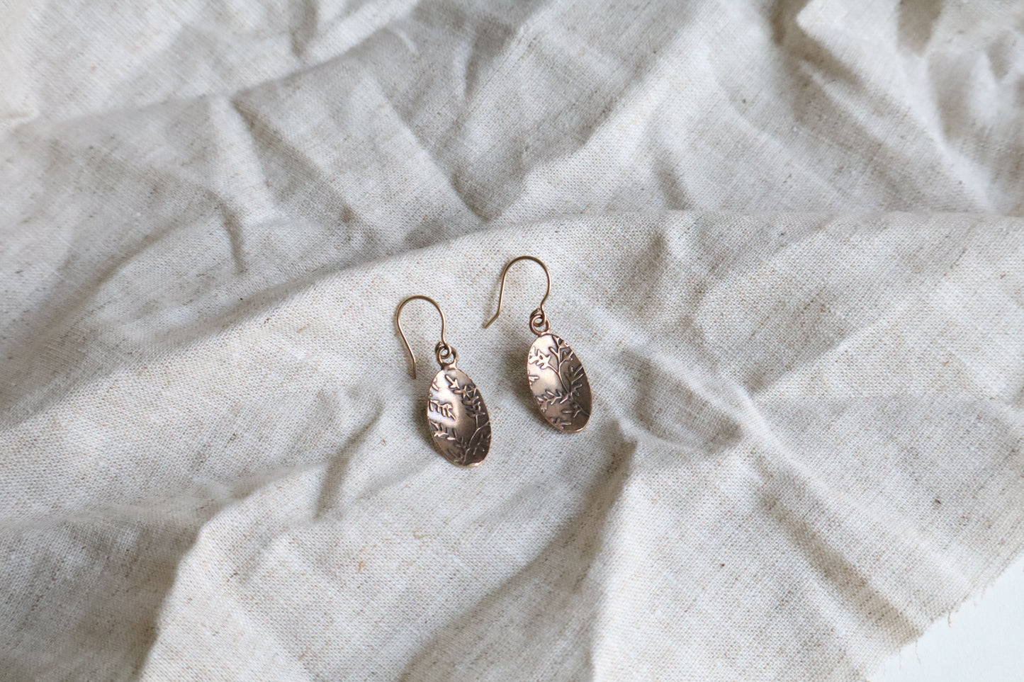 Petal earrings ~bronze~