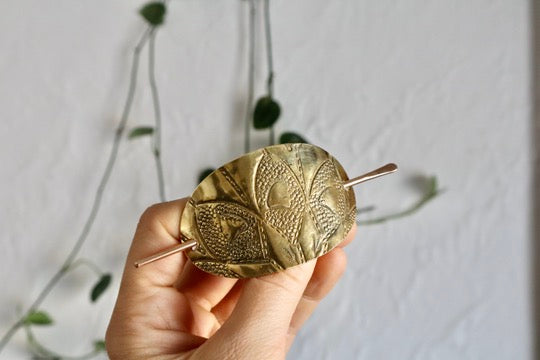 Folk hair slide