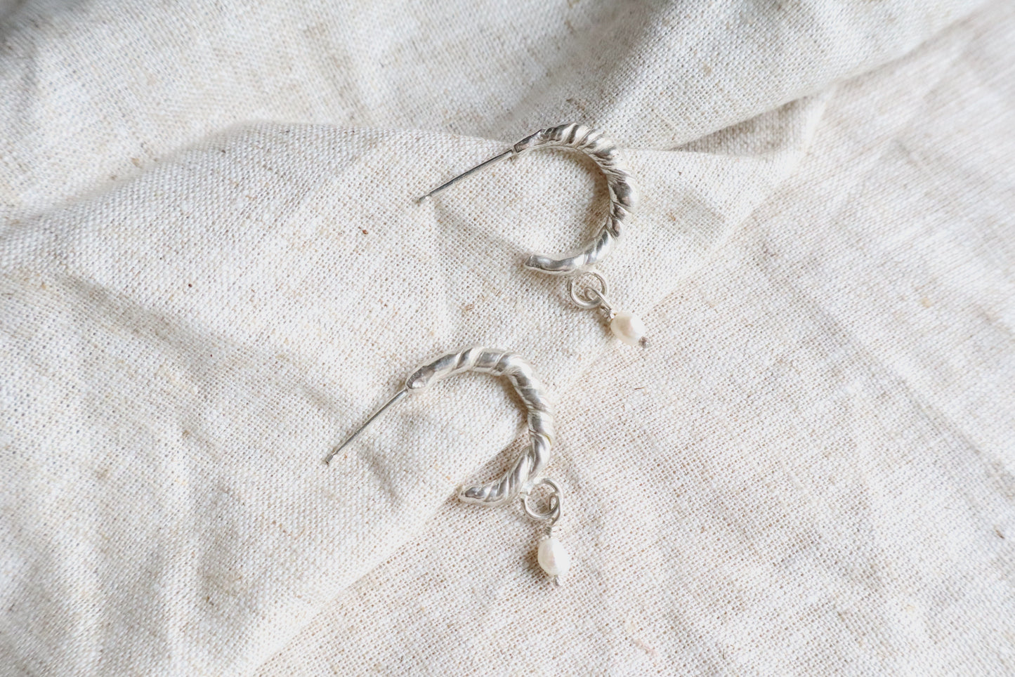 Vienne earrings with a pearl ~silver~