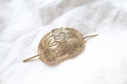 Folk hair slide