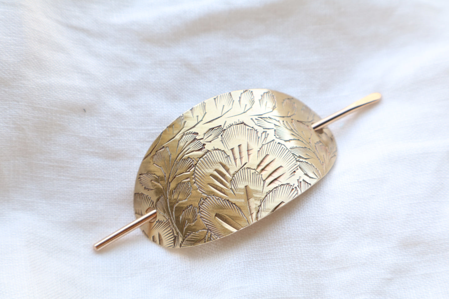 Folk hair slide