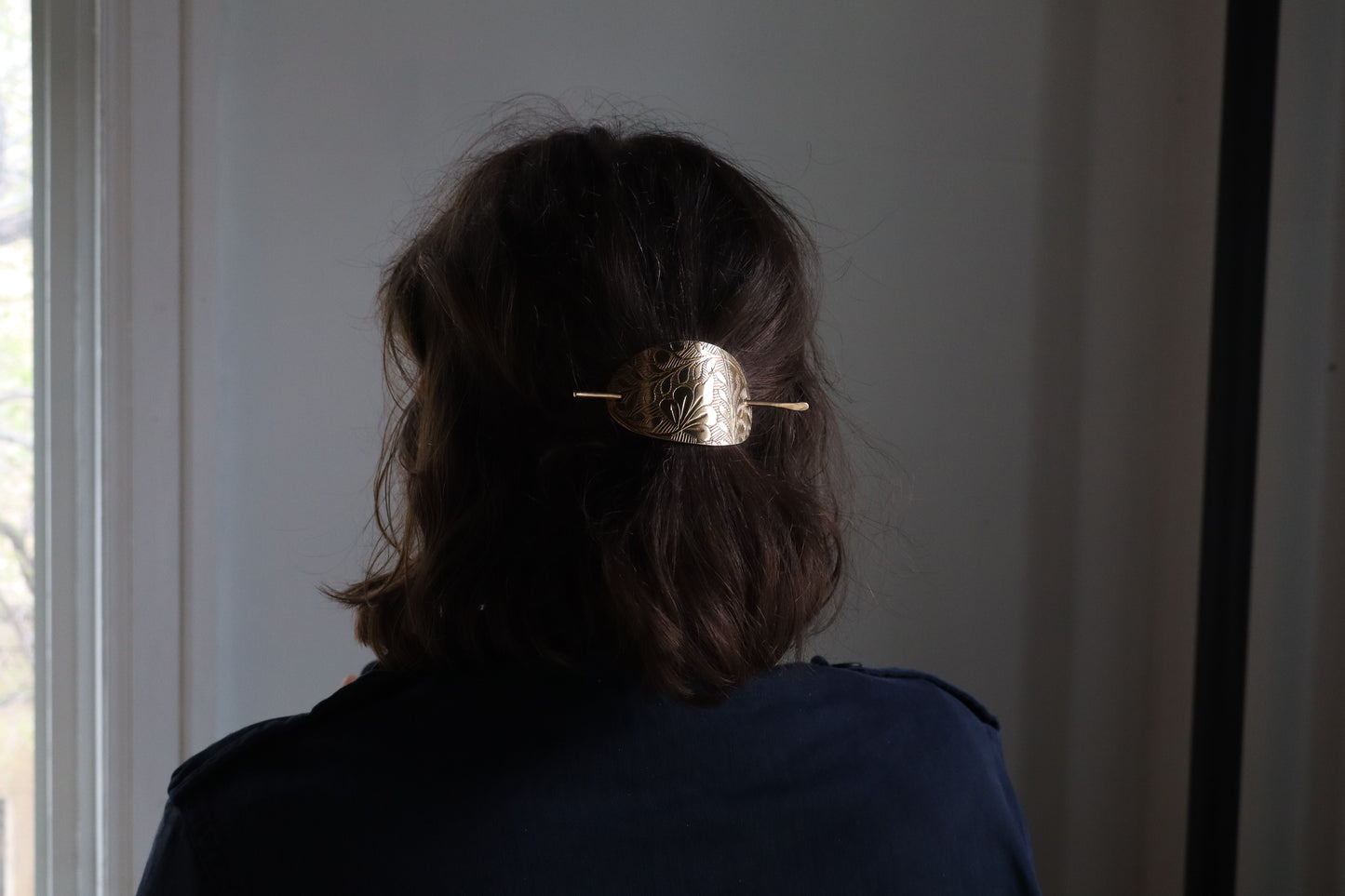 Folk hair slide