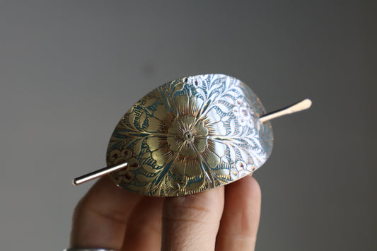 Folk hair slide