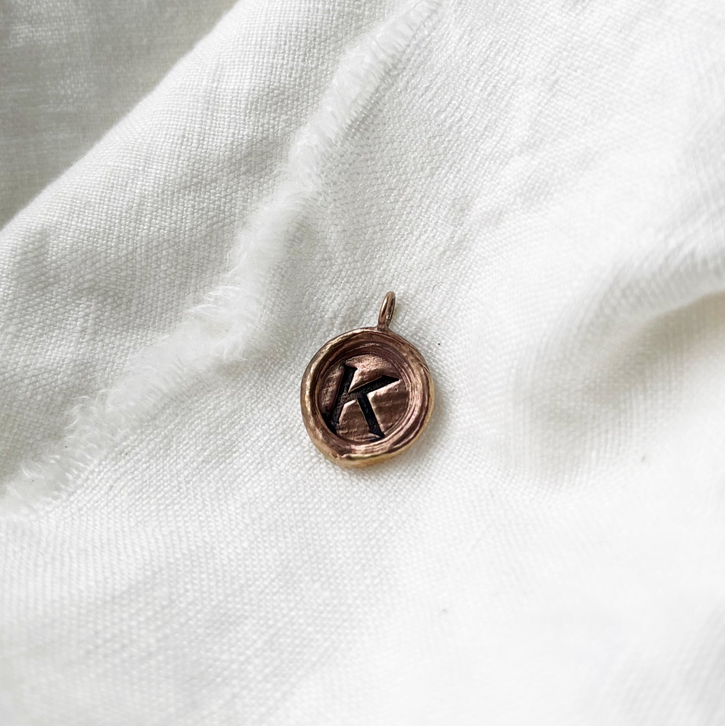 initial pendant ~bronze~