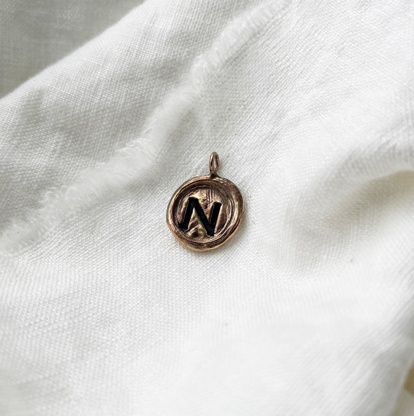 initial pendant ~bronze~